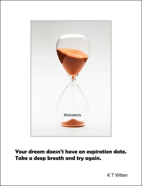 A Picture: (Hourglass with The Quote:  quote1 on it.